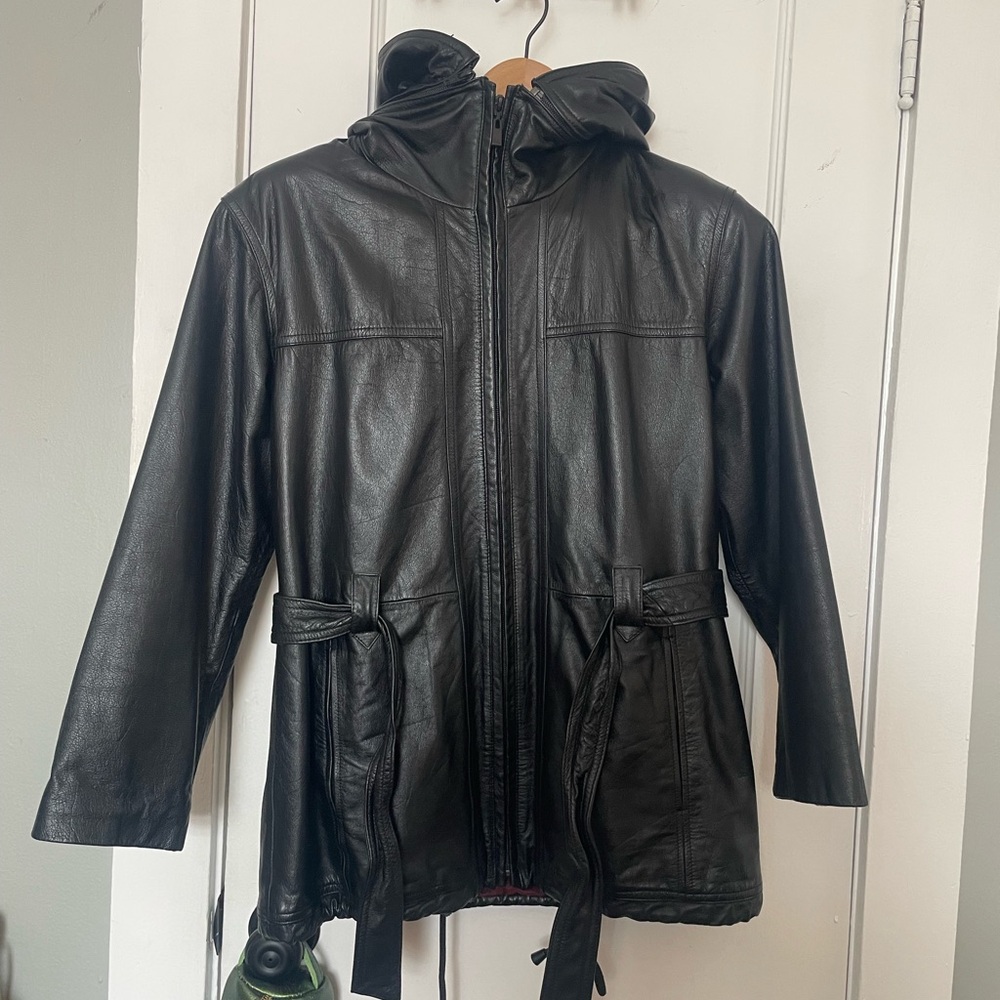 Wilson Women's Black Leather hooded jacket